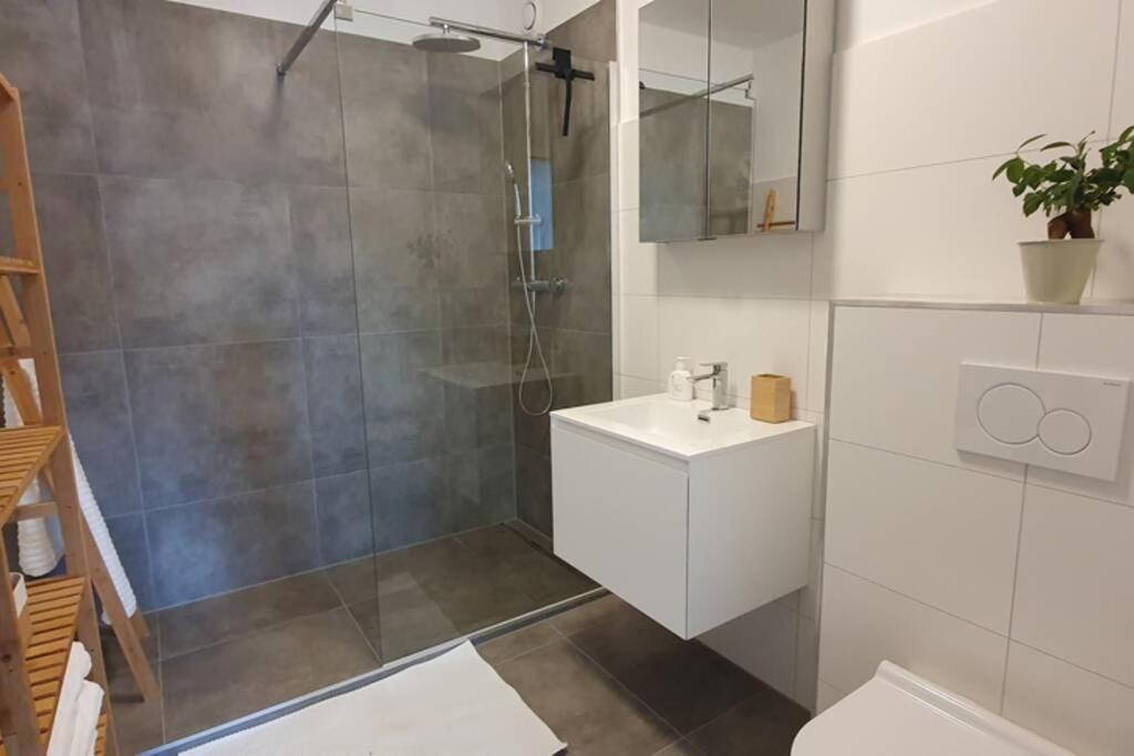 Bird'S Eye View 75 - 8Th Floor 3Br Apt. 100M2 Götzis المظهر الخارجي الصورة